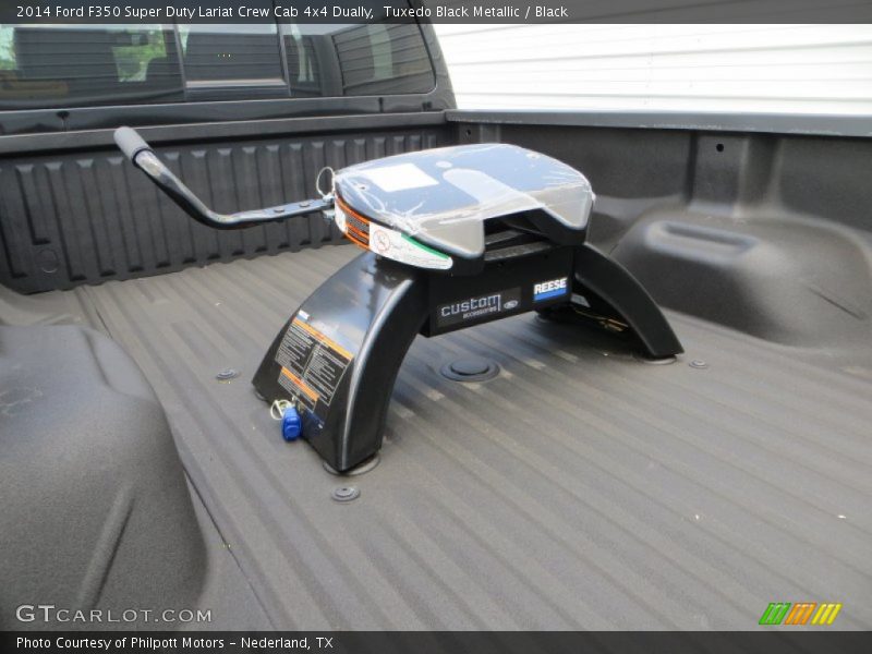 Tuxedo Black Metallic / Black 2014 Ford F350 Super Duty Lariat Crew Cab 4x4 Dually