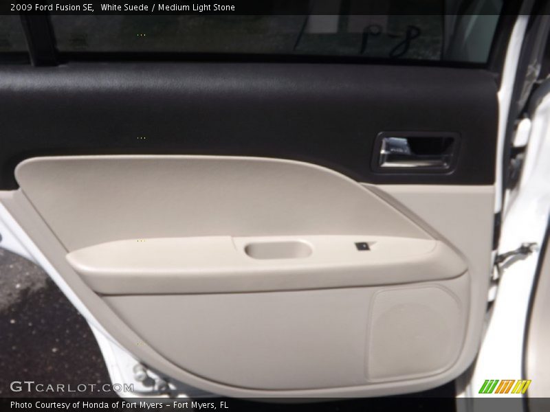 White Suede / Medium Light Stone 2009 Ford Fusion SE