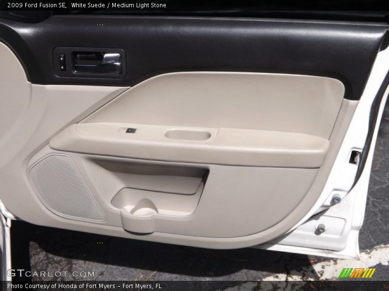 White Suede / Medium Light Stone 2009 Ford Fusion SE