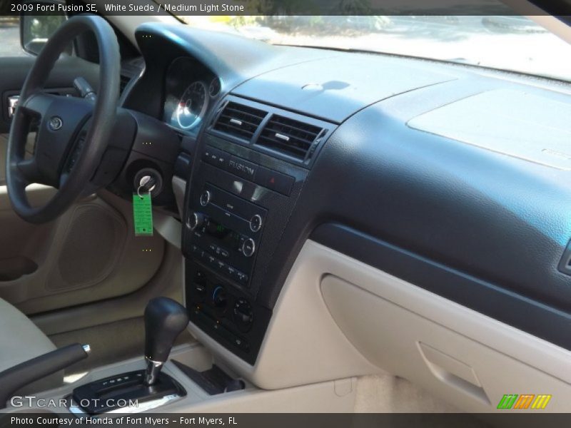 White Suede / Medium Light Stone 2009 Ford Fusion SE