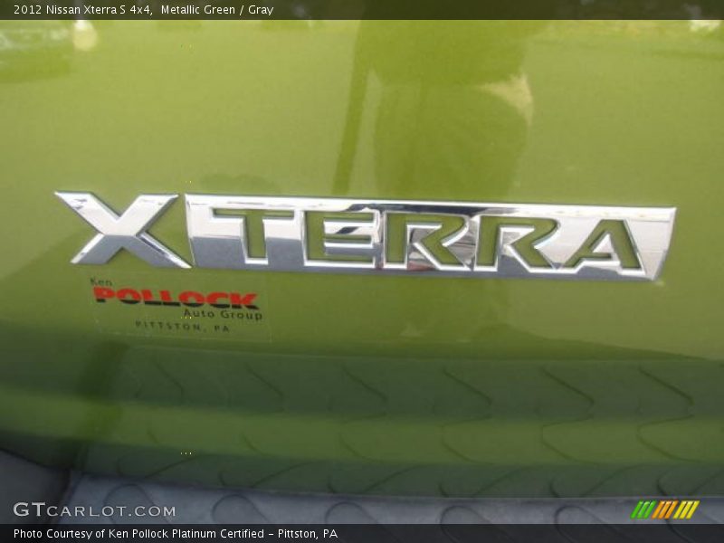 Metallic Green / Gray 2012 Nissan Xterra S 4x4
