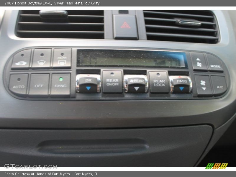 Silver Pearl Metallic / Gray 2007 Honda Odyssey EX-L