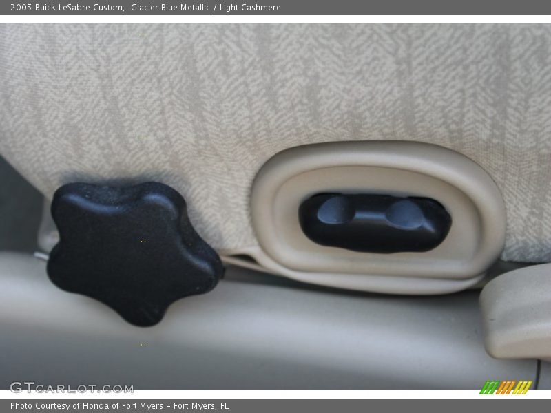 Glacier Blue Metallic / Light Cashmere 2005 Buick LeSabre Custom