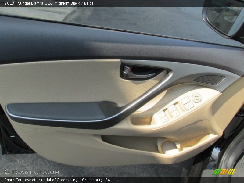 Midnight Black / Beige 2013 Hyundai Elantra GLS