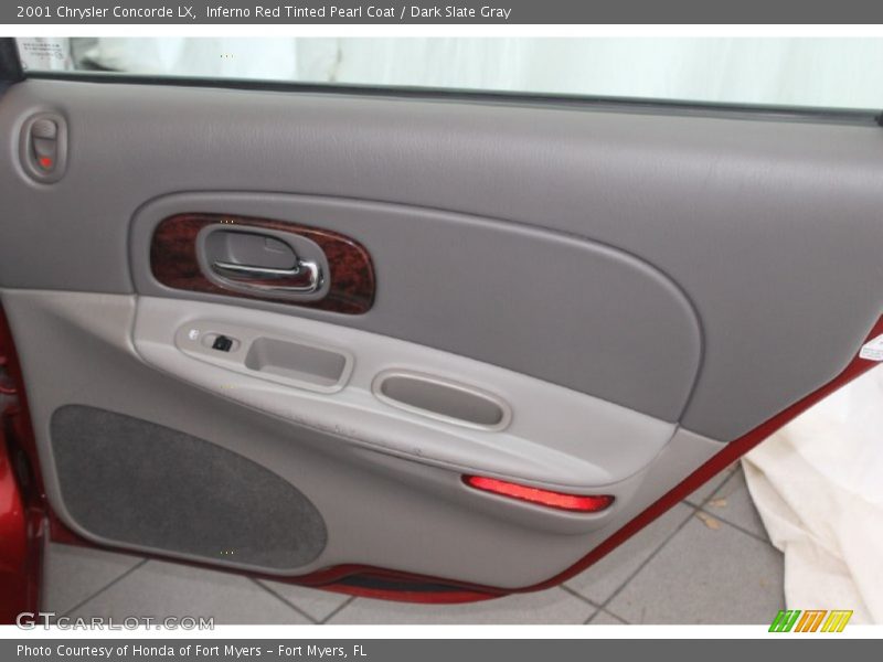 Inferno Red Tinted Pearl Coat / Dark Slate Gray 2001 Chrysler Concorde LX