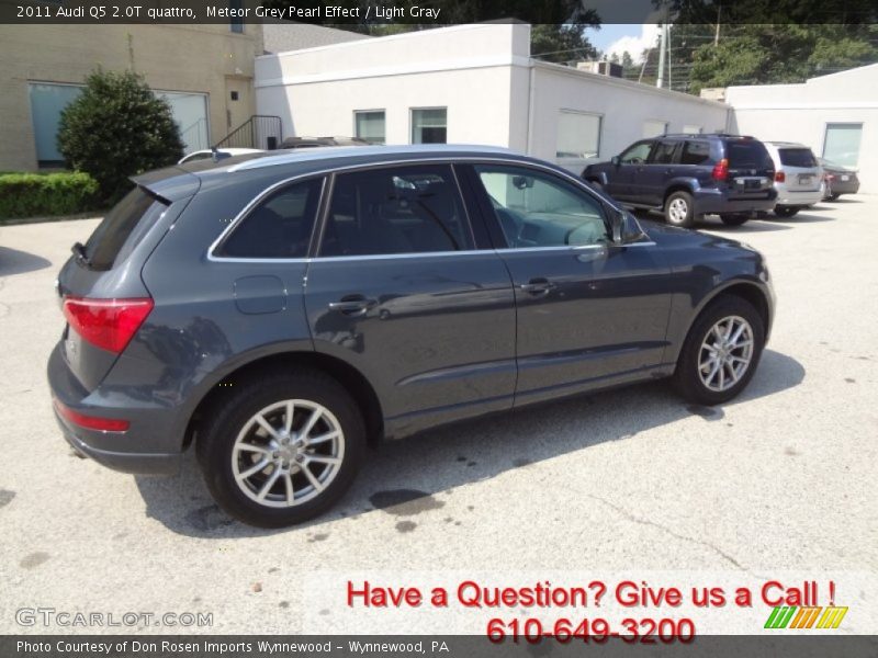 Meteor Grey Pearl Effect / Light Gray 2011 Audi Q5 2.0T quattro