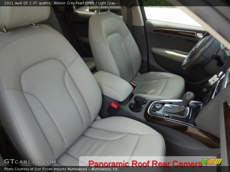 Meteor Grey Pearl Effect / Light Gray 2011 Audi Q5 2.0T quattro