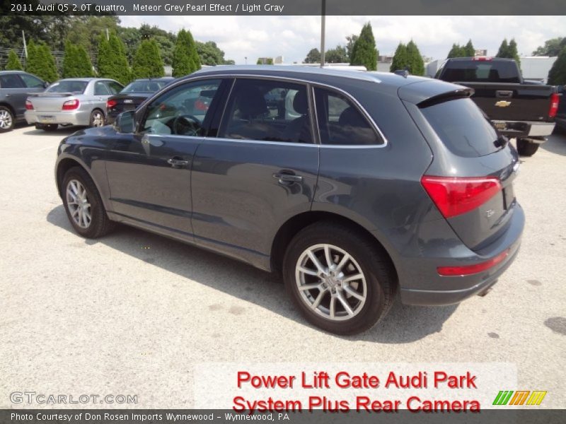 Meteor Grey Pearl Effect / Light Gray 2011 Audi Q5 2.0T quattro