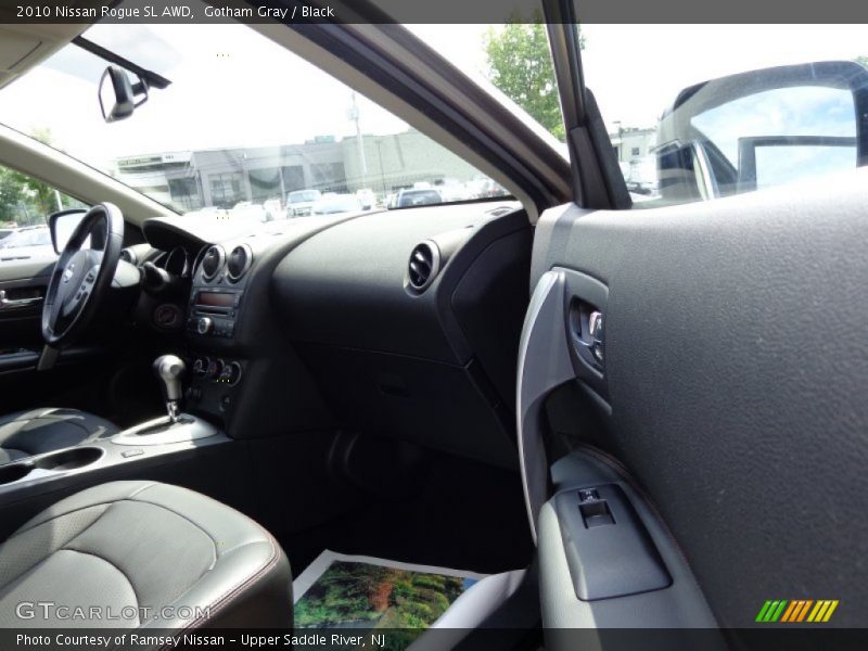 Gotham Gray / Black 2010 Nissan Rogue SL AWD