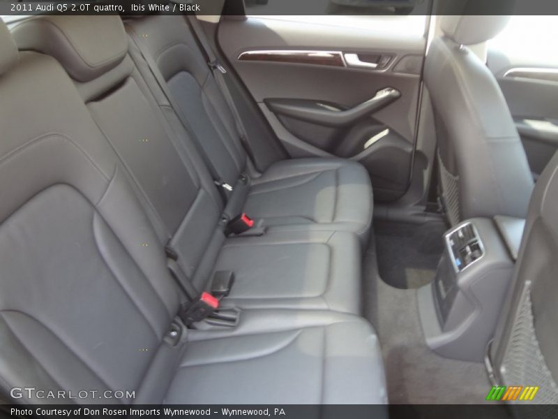 Ibis White / Black 2011 Audi Q5 2.0T quattro