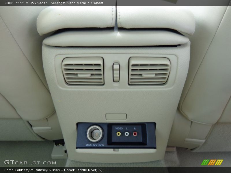 Serengeti Sand Metallic / Wheat 2006 Infiniti M 35x Sedan