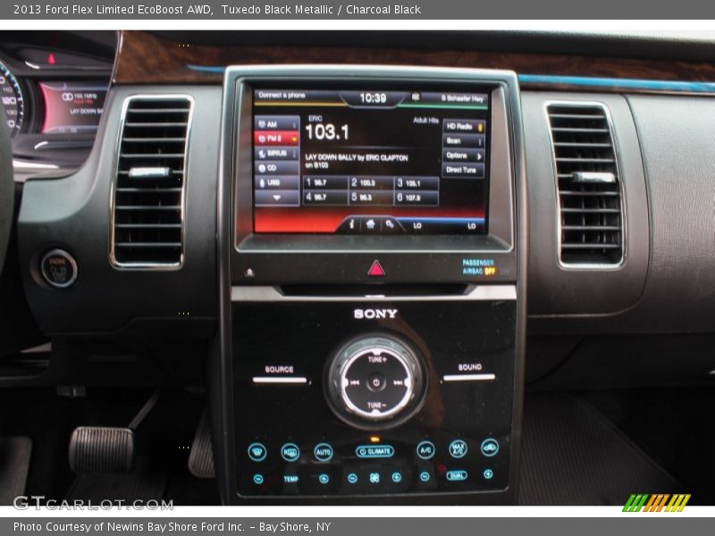 Controls of 2013 Flex Limited EcoBoost AWD