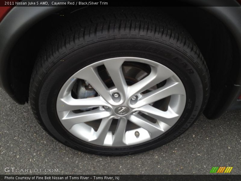 Cayenne Red / Black/Silver Trim 2011 Nissan Juke S AWD