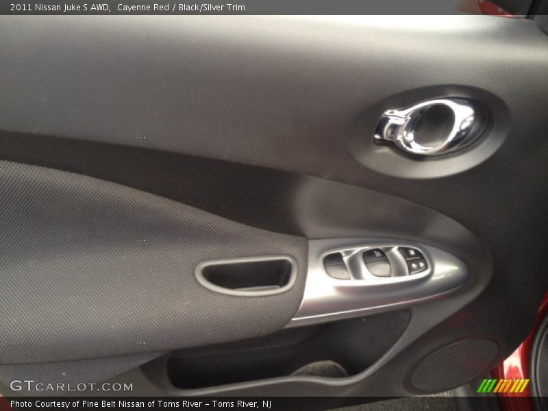 Cayenne Red / Black/Silver Trim 2011 Nissan Juke S AWD