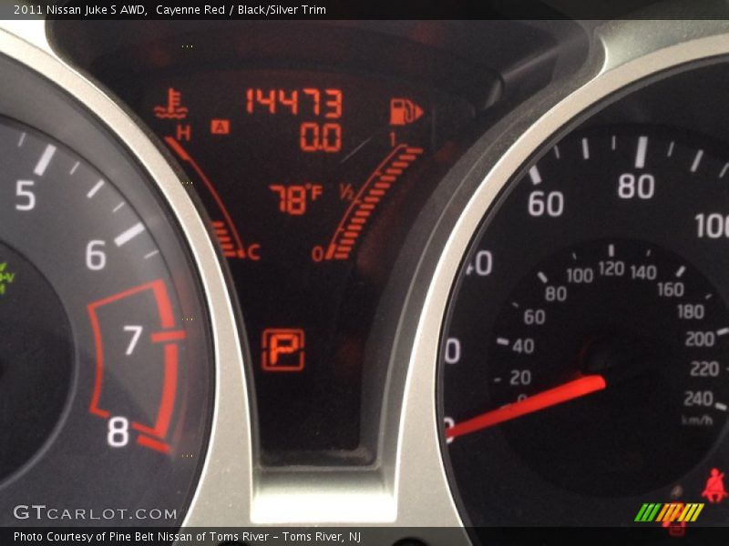 Cayenne Red / Black/Silver Trim 2011 Nissan Juke S AWD