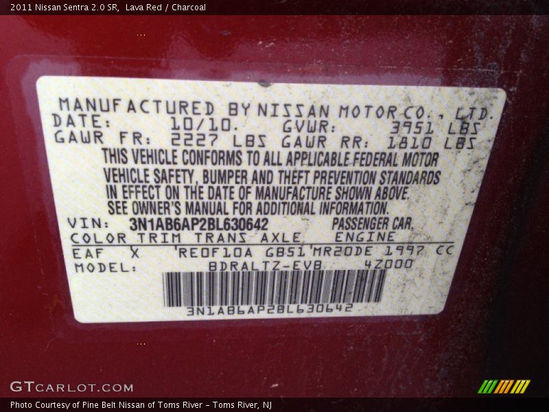 Lava Red / Charcoal 2011 Nissan Sentra 2.0 SR