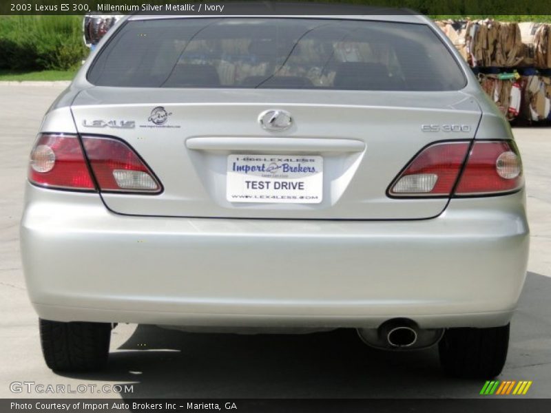 Millennium Silver Metallic / Ivory 2003 Lexus ES 300