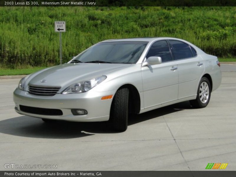 Millennium Silver Metallic / Ivory 2003 Lexus ES 300