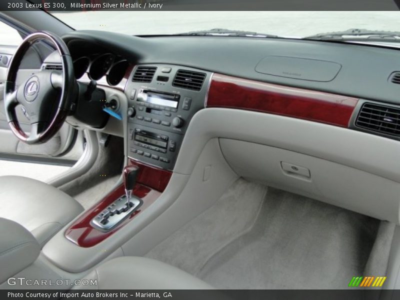 Millennium Silver Metallic / Ivory 2003 Lexus ES 300