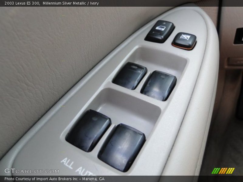 Millennium Silver Metallic / Ivory 2003 Lexus ES 300
