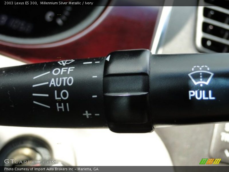 Millennium Silver Metallic / Ivory 2003 Lexus ES 300