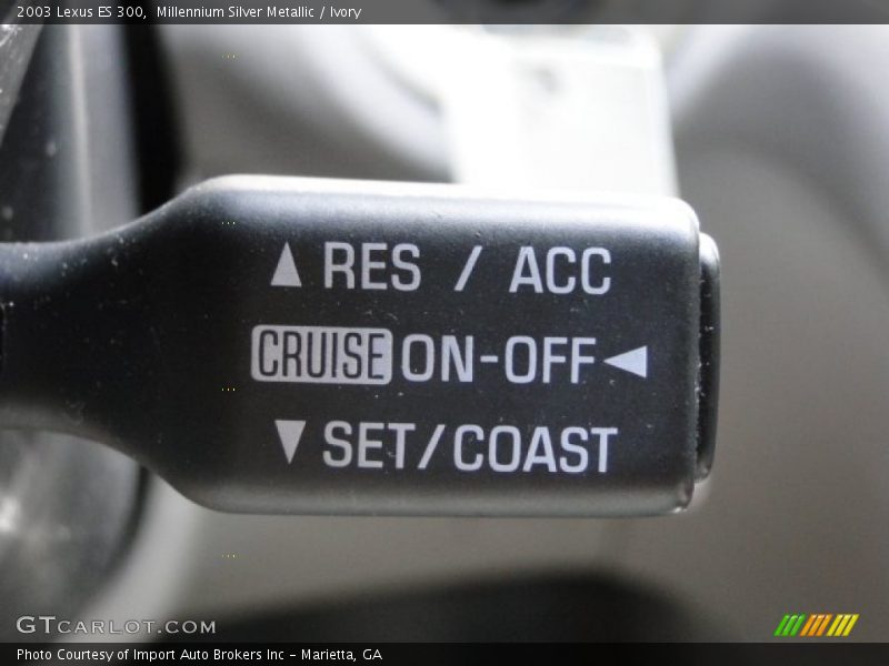 Millennium Silver Metallic / Ivory 2003 Lexus ES 300