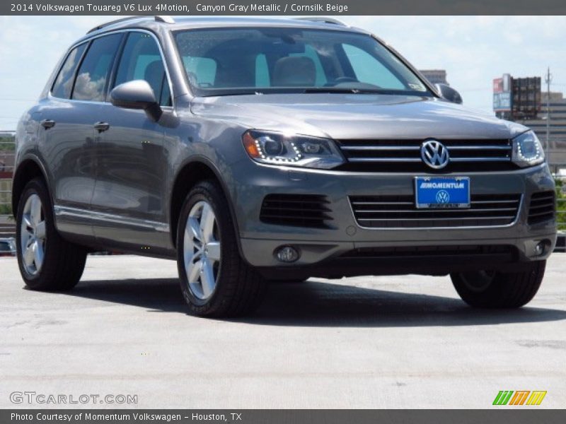 Canyon Gray Metallic / Cornsilk Beige 2014 Volkswagen Touareg V6 Lux 4Motion