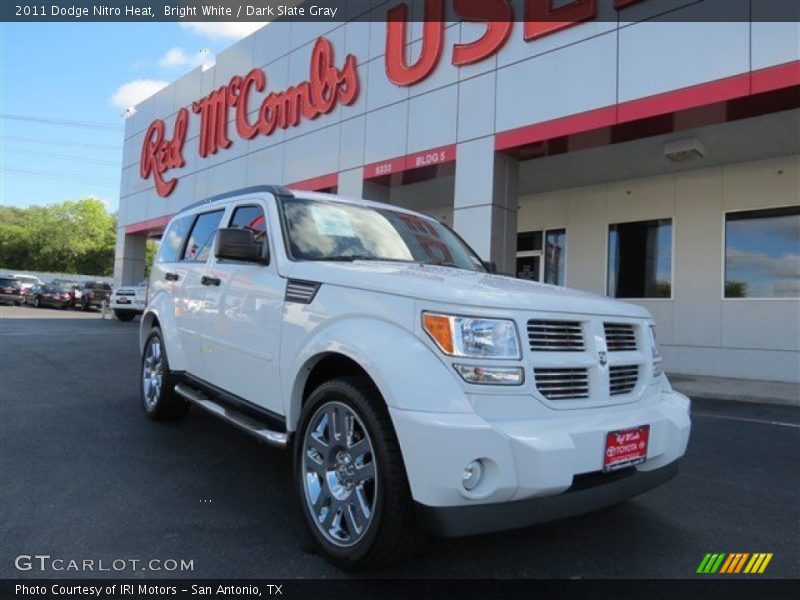 Bright White / Dark Slate Gray 2011 Dodge Nitro Heat