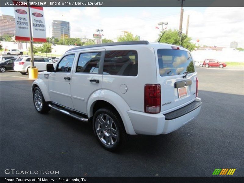 Bright White / Dark Slate Gray 2011 Dodge Nitro Heat