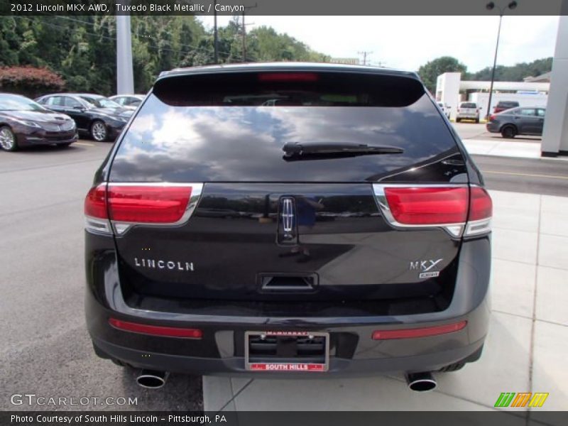 Tuxedo Black Metallic / Canyon 2012 Lincoln MKX AWD