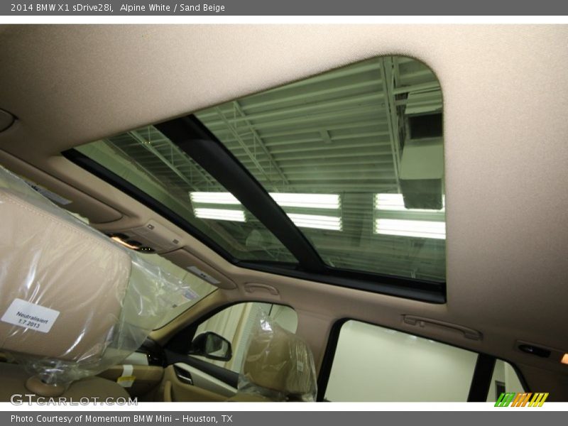 Alpine White / Sand Beige 2014 BMW X1 sDrive28i
