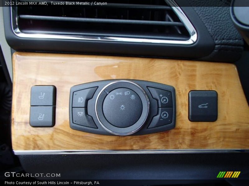 Controls of 2012 MKX AWD