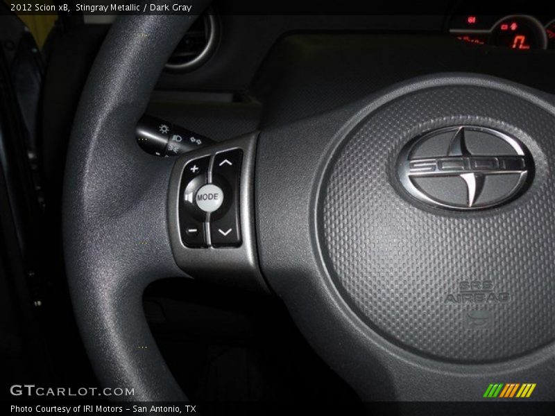 Stingray Metallic / Dark Gray 2012 Scion xB