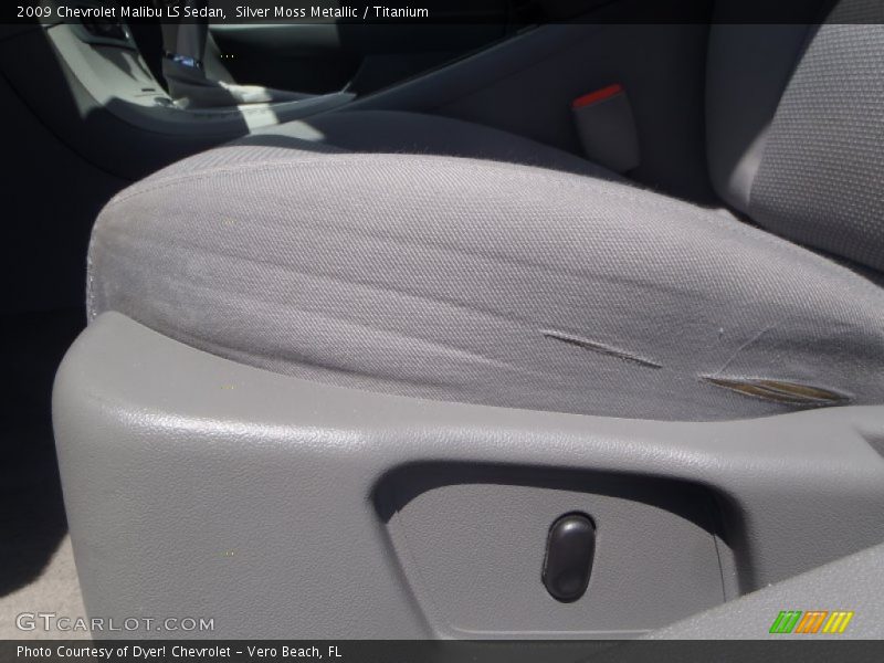 Silver Moss Metallic / Titanium 2009 Chevrolet Malibu LS Sedan
