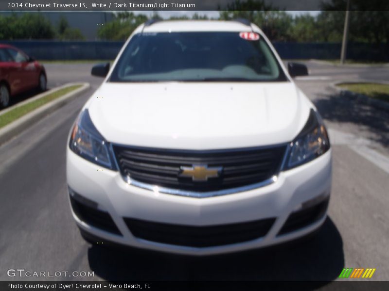 White / Dark Titanium/Light Titanium 2014 Chevrolet Traverse LS