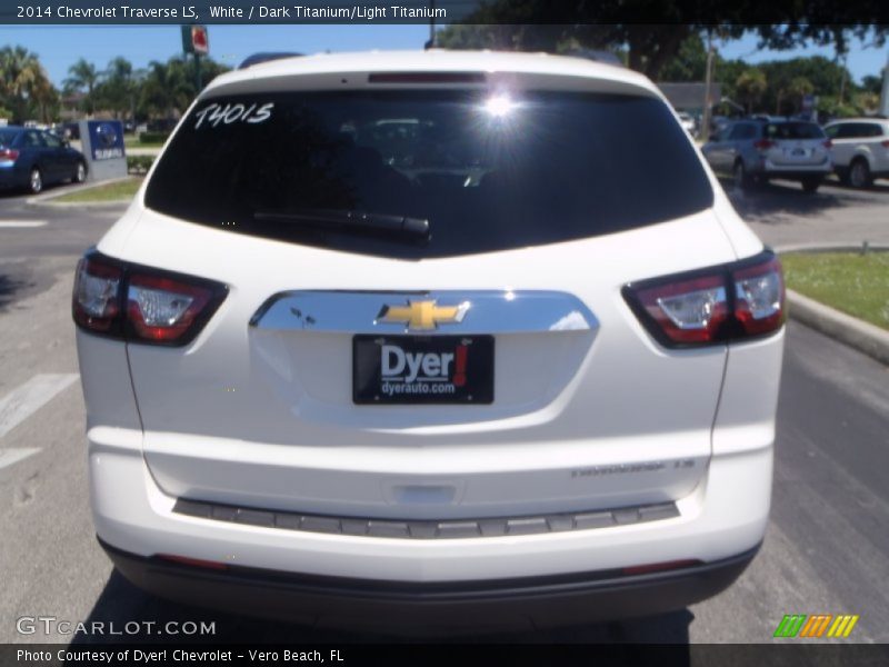 White / Dark Titanium/Light Titanium 2014 Chevrolet Traverse LS