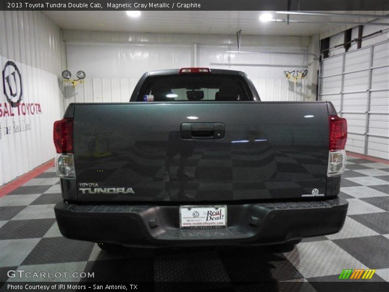 Magnetic Gray Metallic / Graphite 2013 Toyota Tundra Double Cab