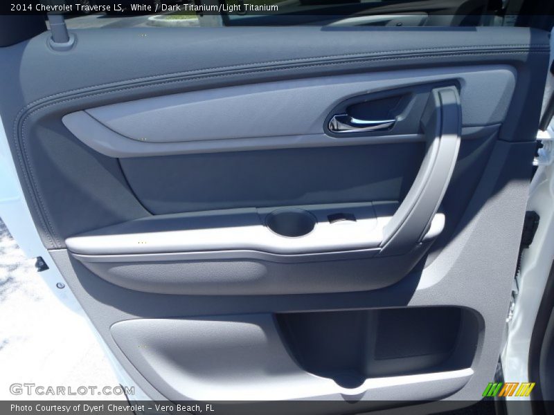 White / Dark Titanium/Light Titanium 2014 Chevrolet Traverse LS