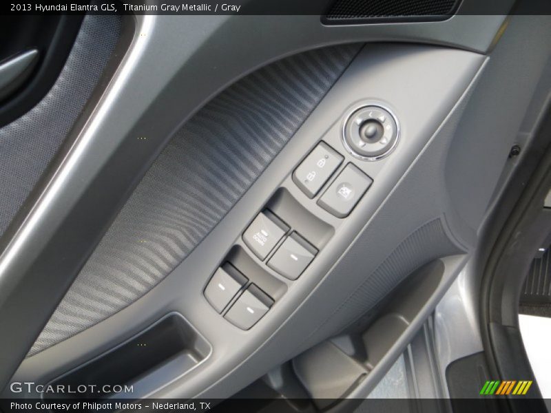 Titanium Gray Metallic / Gray 2013 Hyundai Elantra GLS