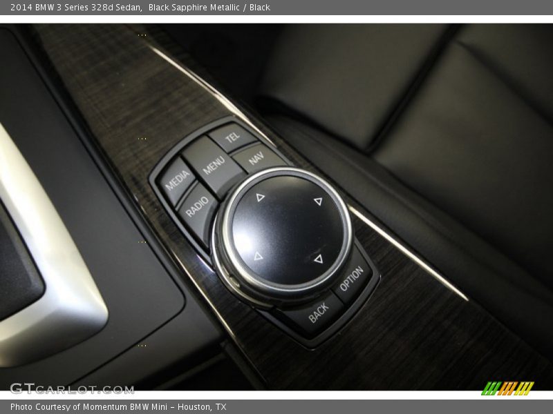 Controls of 2014 3 Series 328d Sedan