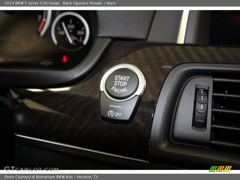 Controls of 2014 5 Series 528i Sedan
