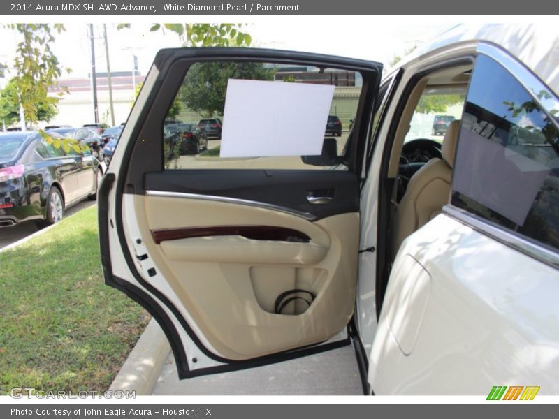 White Diamond Pearl / Parchment 2014 Acura MDX SH-AWD Advance