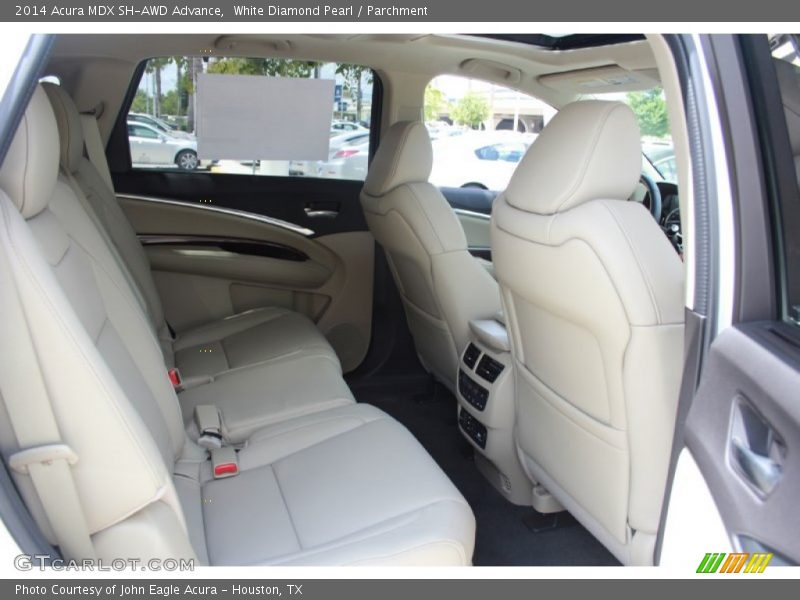 White Diamond Pearl / Parchment 2014 Acura MDX SH-AWD Advance