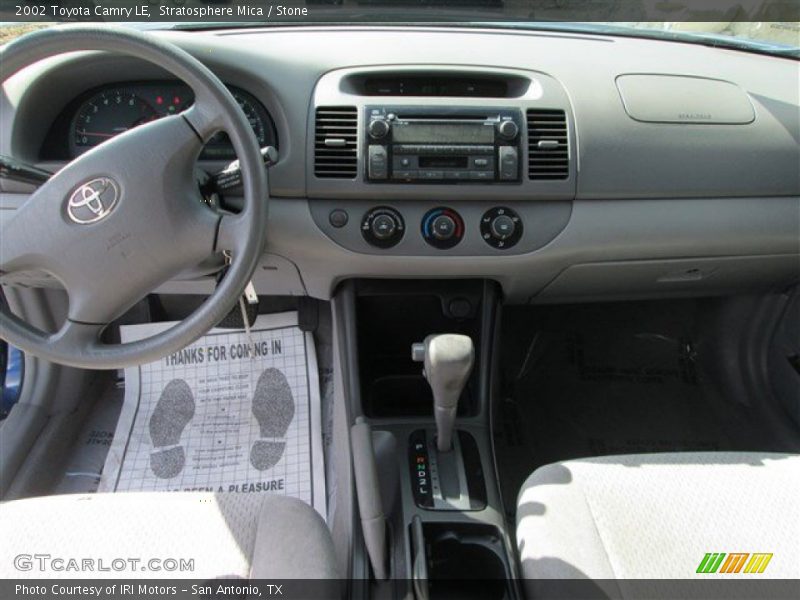 Stratosphere Mica / Stone 2002 Toyota Camry LE