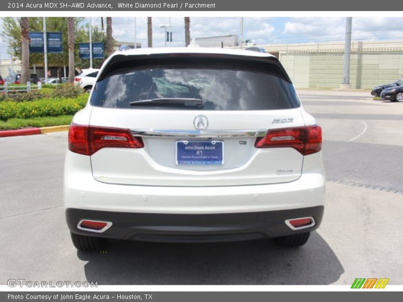 White Diamond Pearl / Parchment 2014 Acura MDX SH-AWD Advance