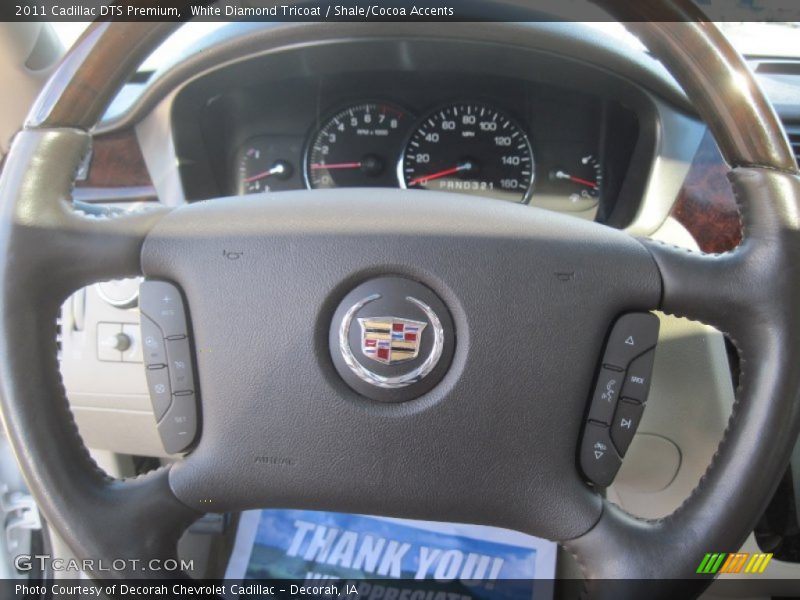 White Diamond Tricoat / Shale/Cocoa Accents 2011 Cadillac DTS Premium