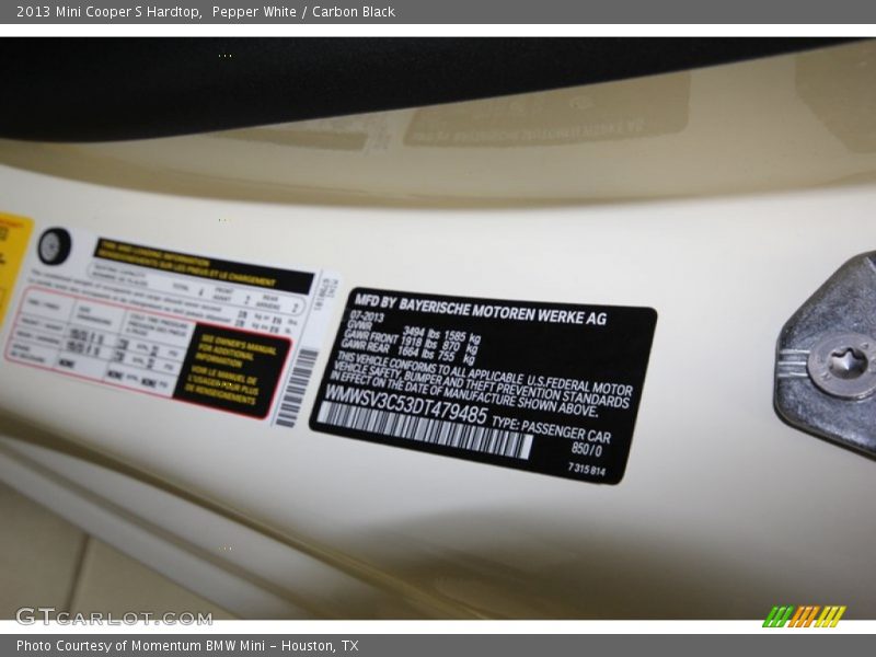 Pepper White / Carbon Black 2013 Mini Cooper S Hardtop