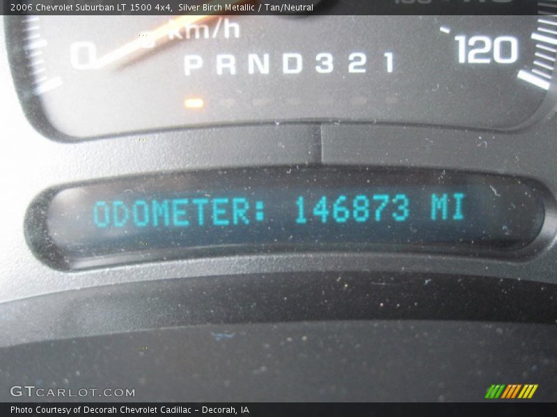 Silver Birch Metallic / Tan/Neutral 2006 Chevrolet Suburban LT 1500 4x4