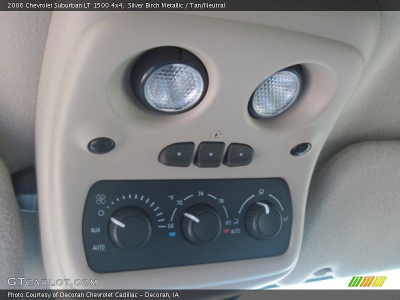 Silver Birch Metallic / Tan/Neutral 2006 Chevrolet Suburban LT 1500 4x4