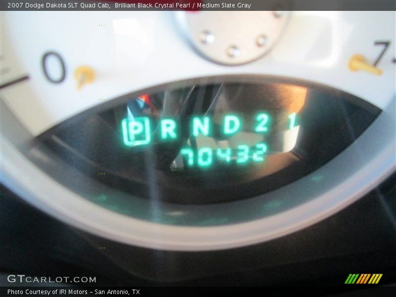 Brilliant Black Crystal Pearl / Medium Slate Gray 2007 Dodge Dakota SLT Quad Cab